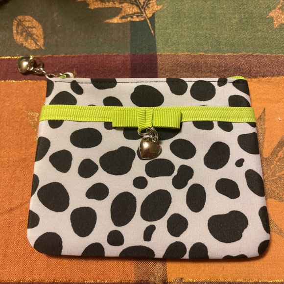 2 wallets - Picture 4 of 4